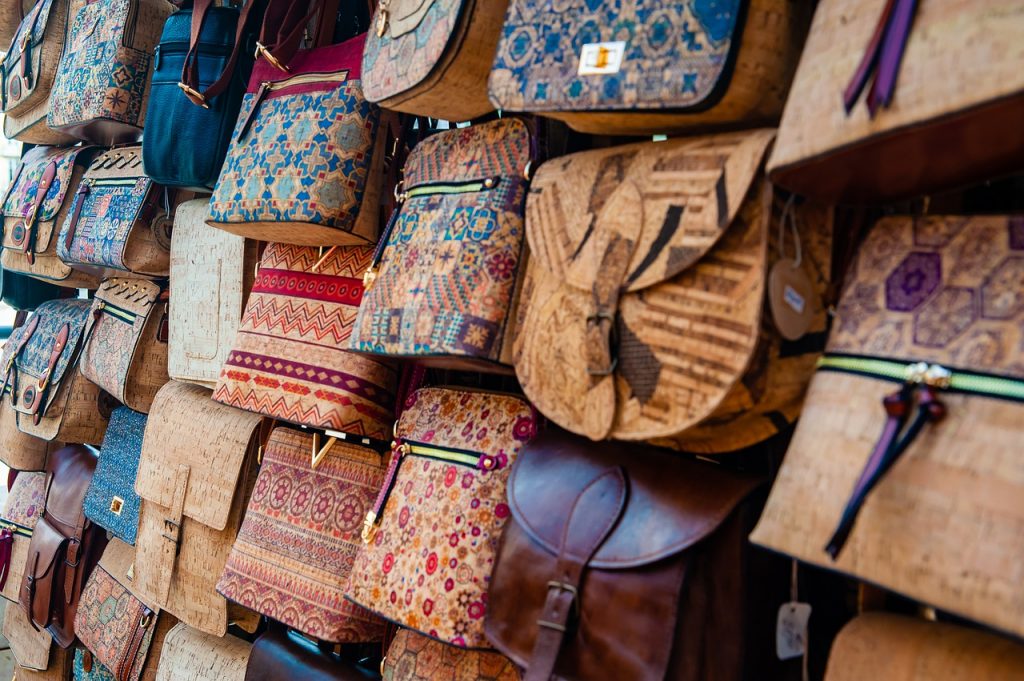Top Online Wholesale Designer Handbag Vendors