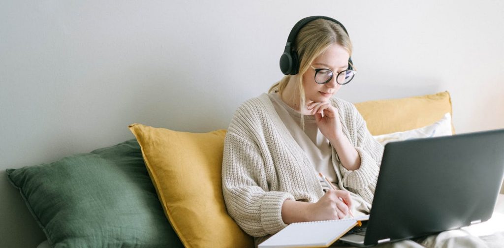 How To Find Real Designer Products (High-Quality Buying Tips)