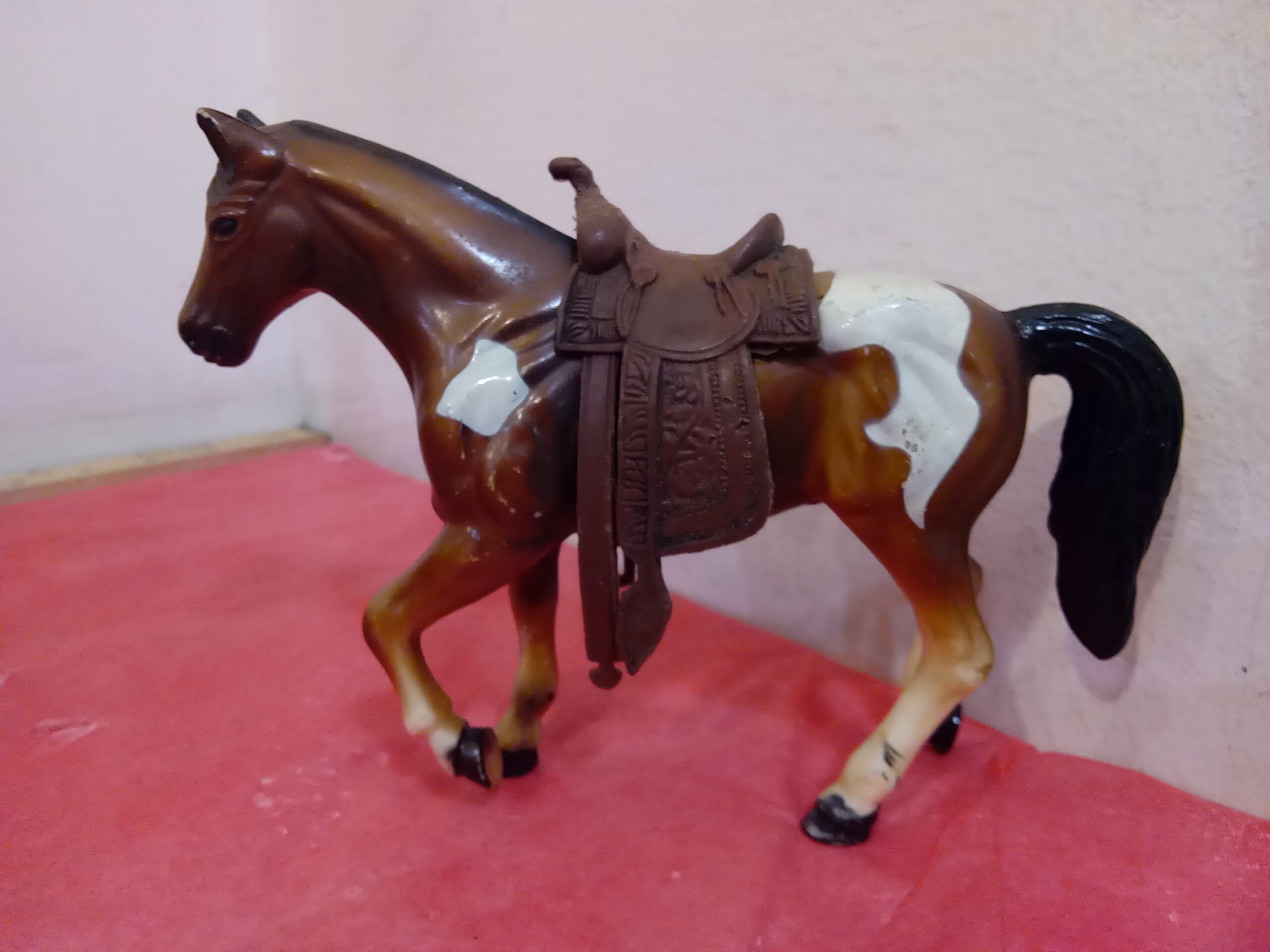 Vintage Plastic Horses, Plastic Horses Various Sizes for Pretend Play and Farm Set, Budweiser Clydesdale, or Kid Kore Horse, 1980/90's - Etsy