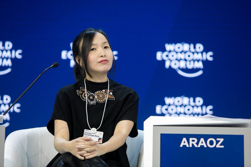 Small ecommerce businesses discussing global fulfillment options