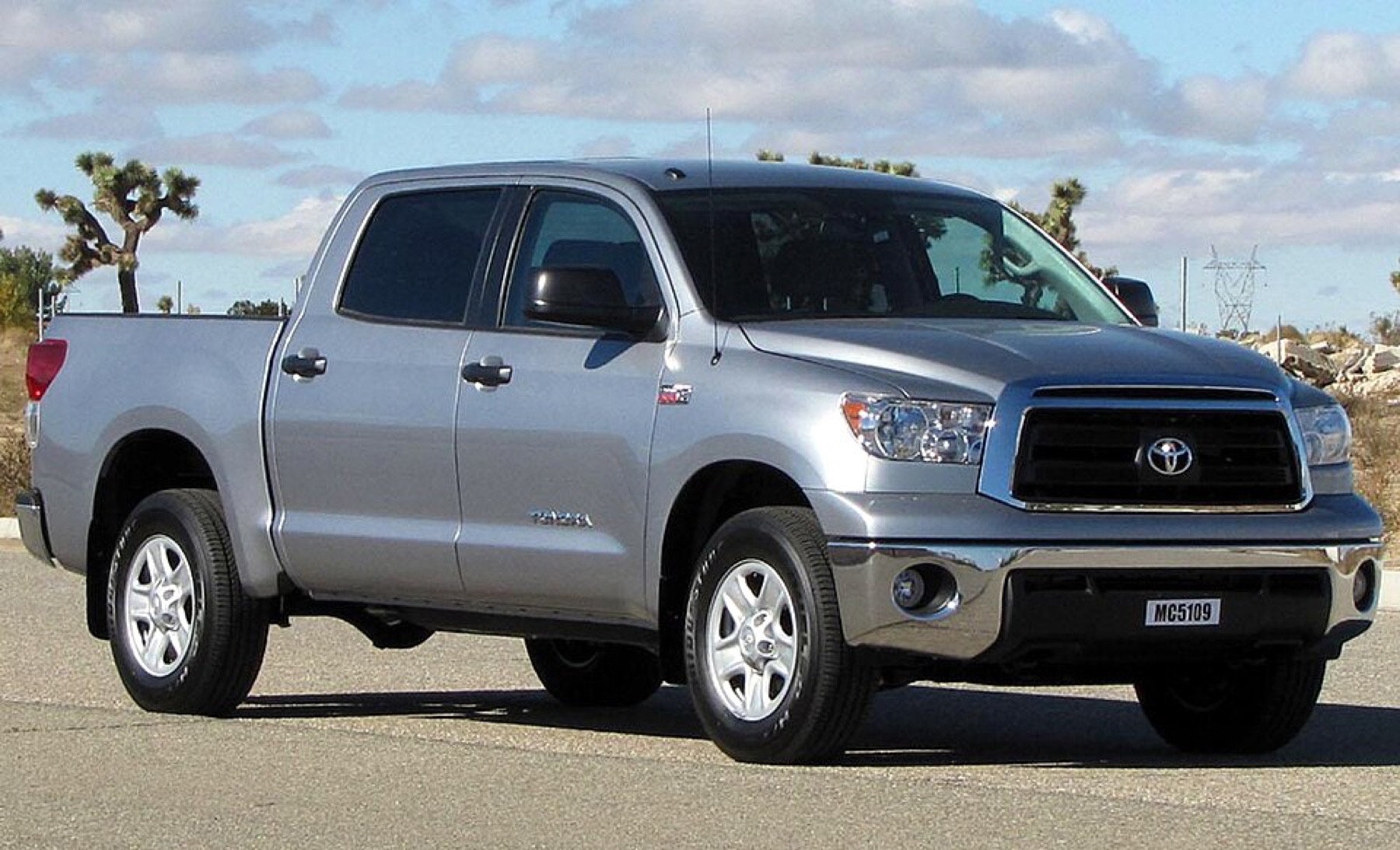 2012 Toyota Tundra parked outdoors