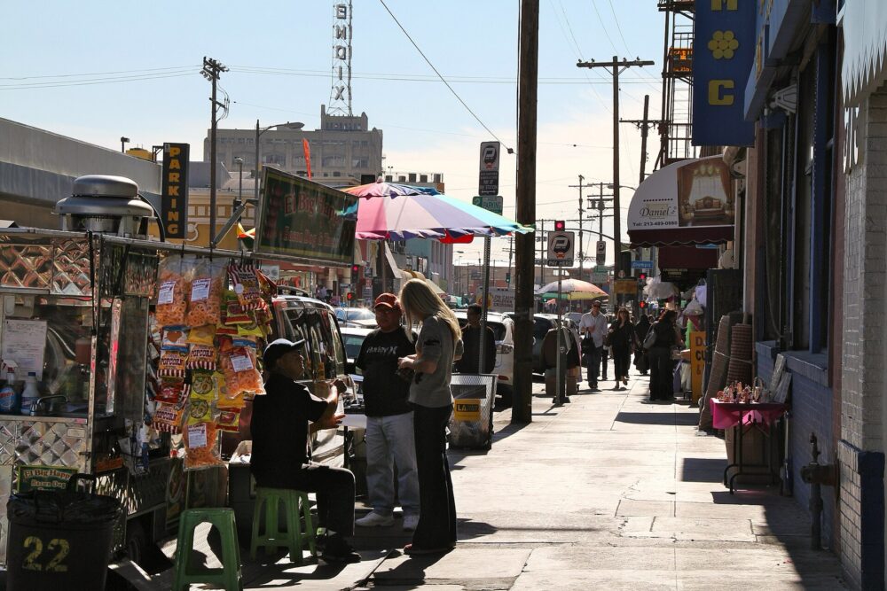 Wholesale fashion district street view