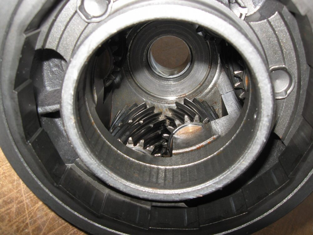 Planetary gears inside a Ford automatic transmission