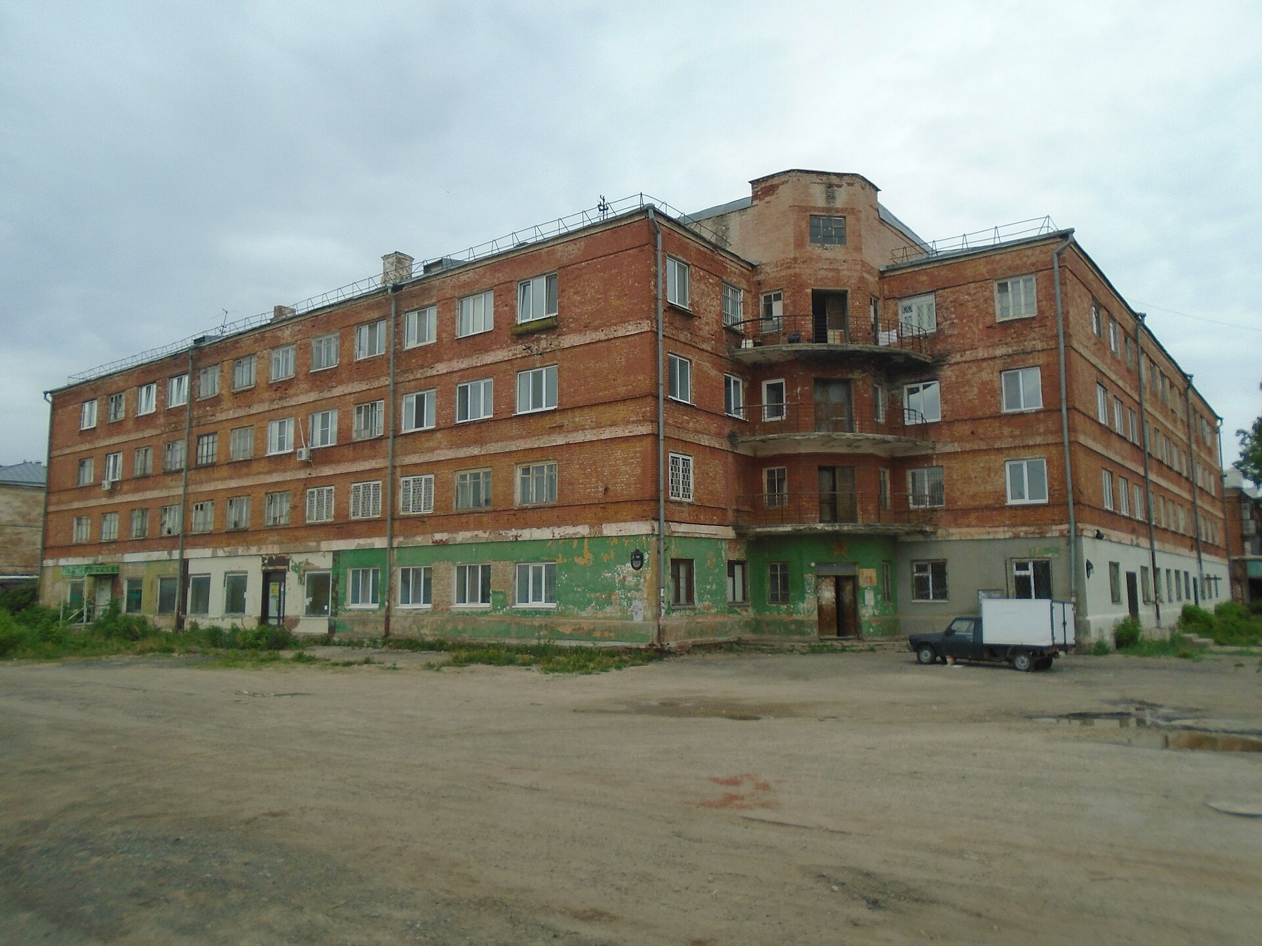 Industrial buildings associated with an auto parts facility