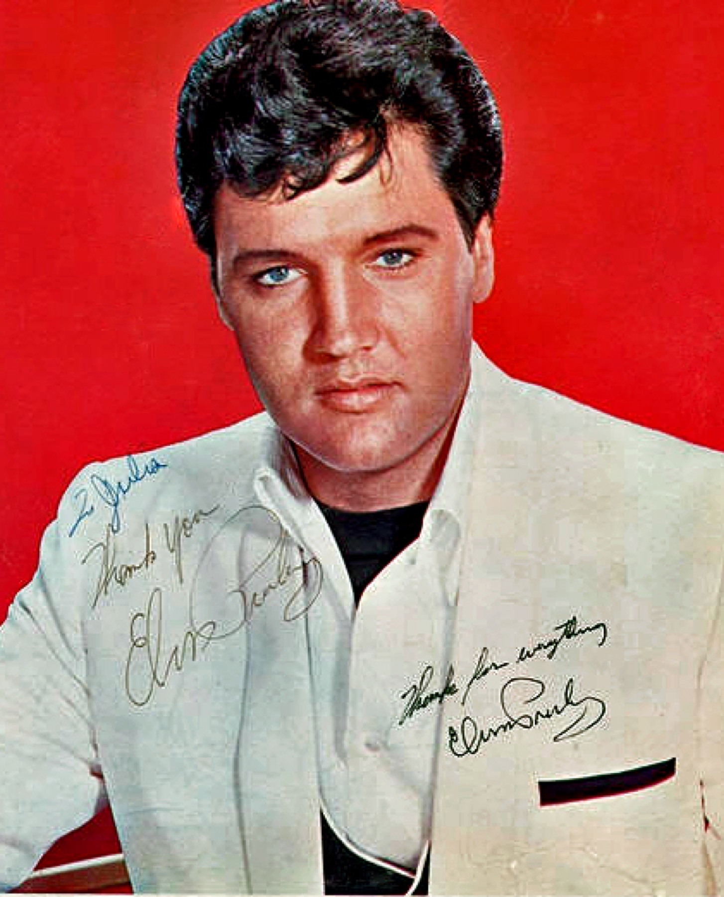 Publicity portrait of Elvis Presley used to illustrate the kind of iconic imagery that appears on merch and souvenirs Australian platforms sell.