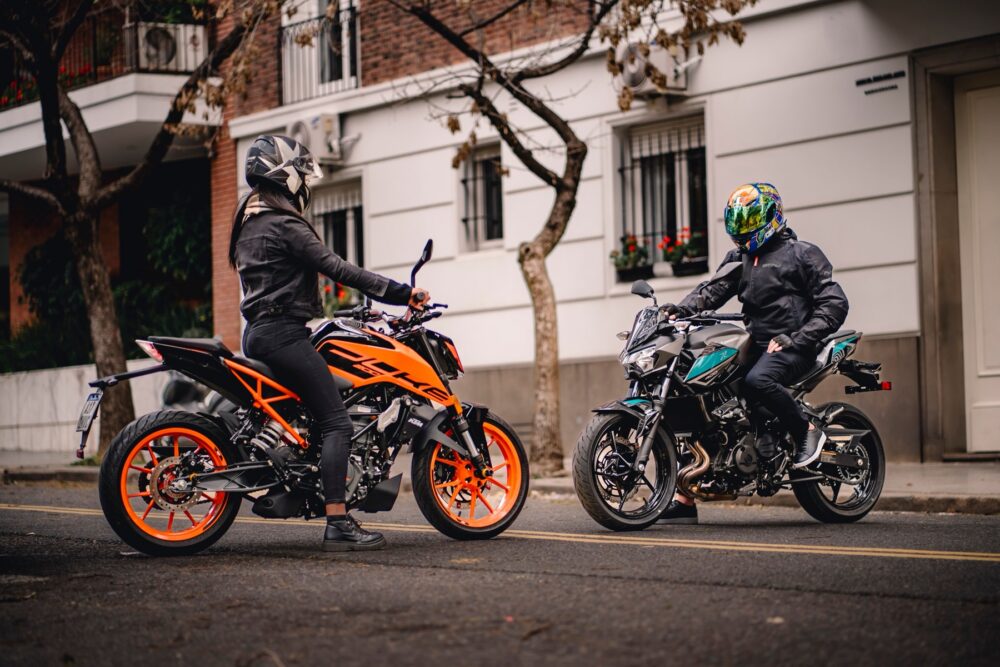 Online sourcing scene illustrating DHgate vs other channels for Motofrugals and Motorcycle Deals