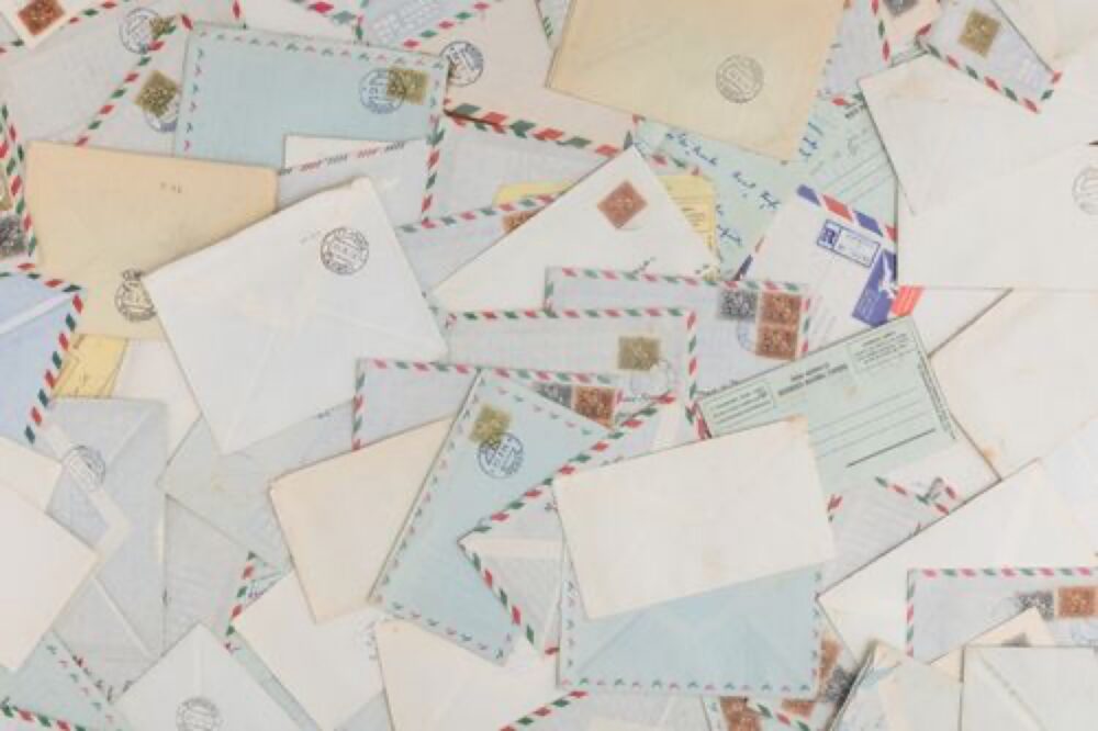 Online sourcing scene illustrating Envelopes & Paper Supplies
