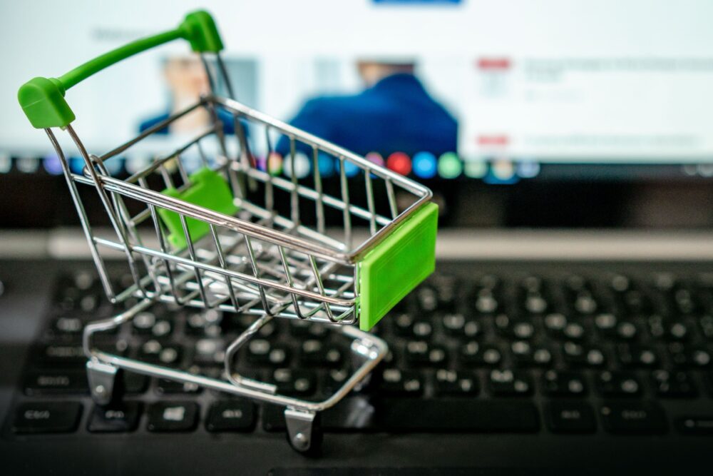 Online sourcing scene illustrating Canada Online Shopping