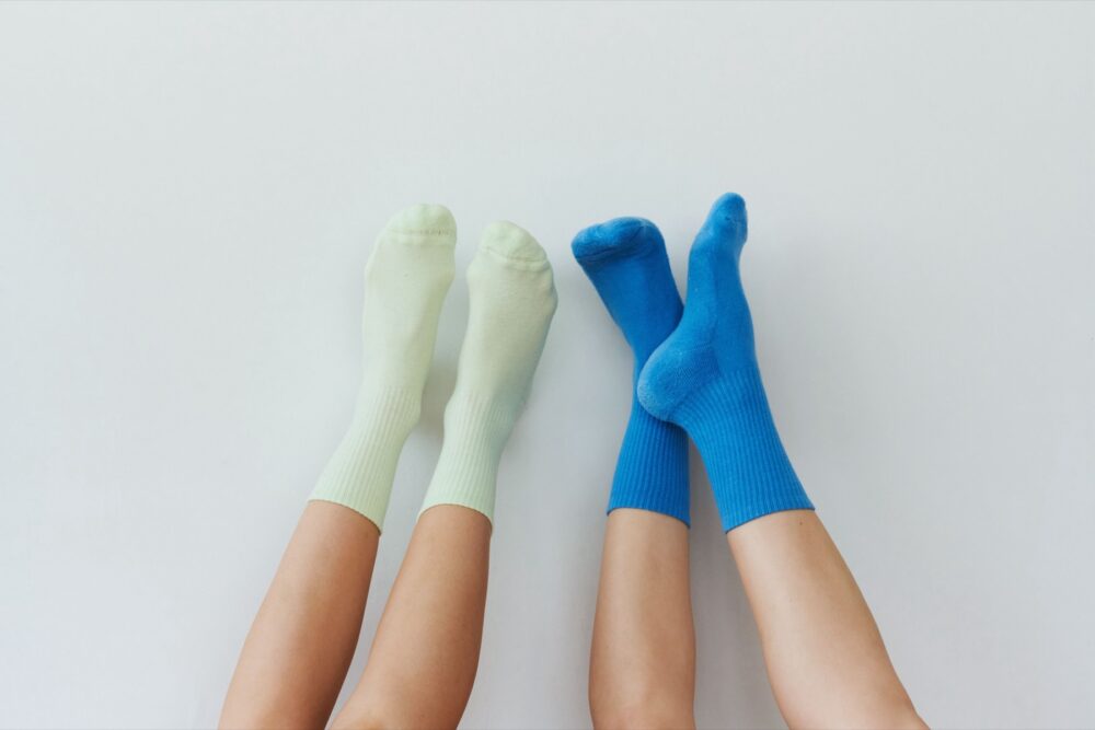 Online sourcing scene illustrating Wholesale Sock Deals and Reviews