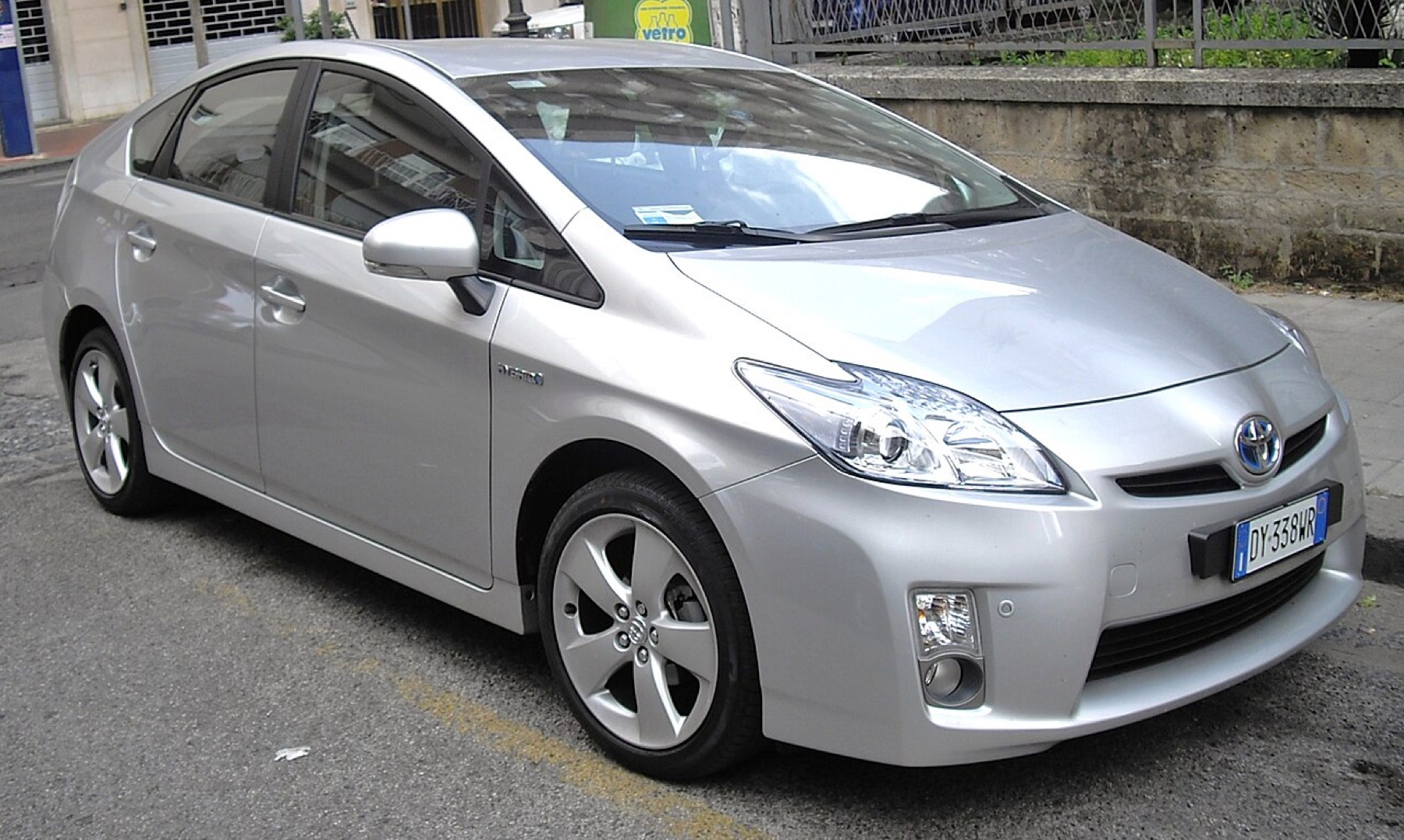 Front view of a 2010 Toyota Prius showing the bumper cover area