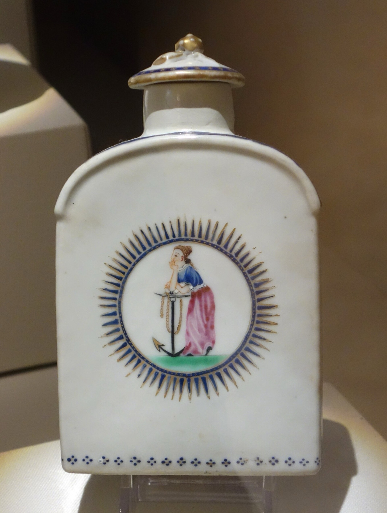 Porcelain tea caddy exported from China to Europe, symbolizing specialized export products