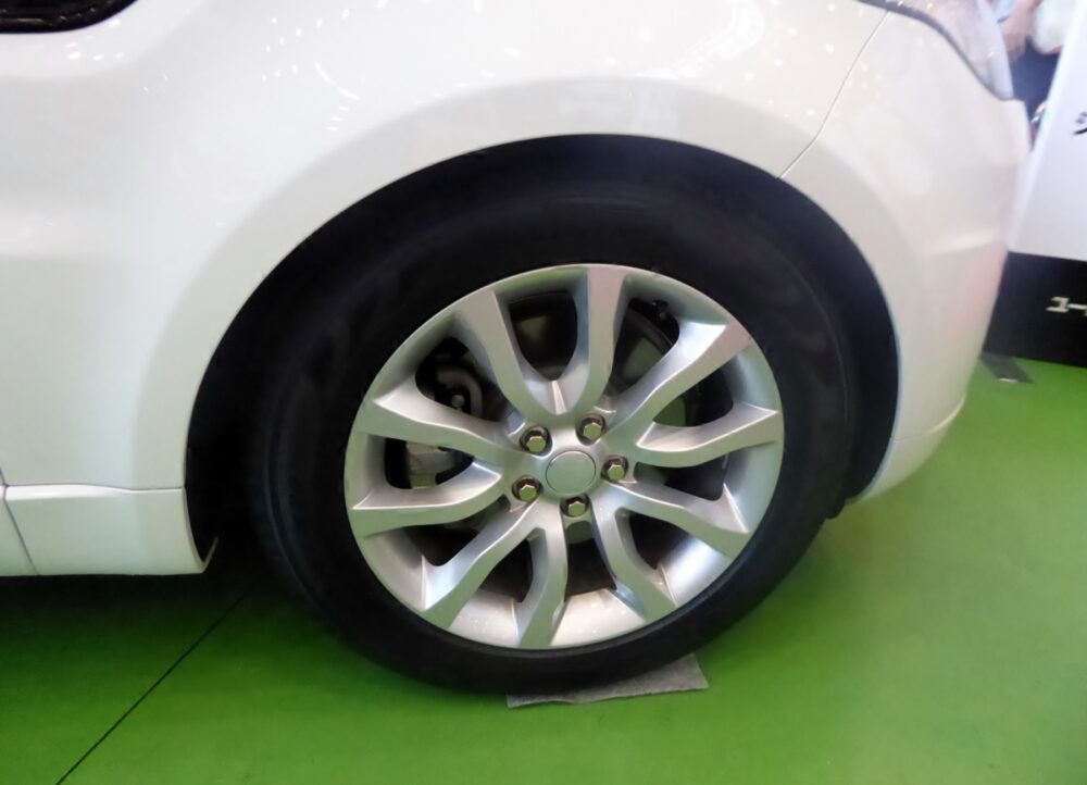 Range Rover Sport alloy wheel and tire close-up